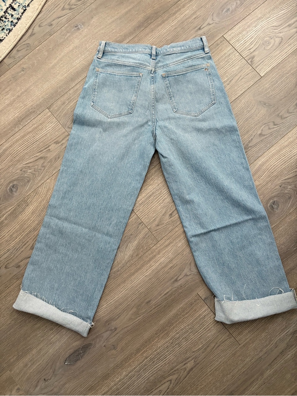 Madewell The Perfect Vintage Wide-Leg Jean in Light Blue (Short) - Picture 3 of 3